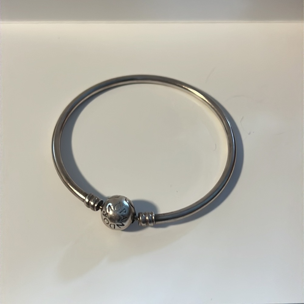 COPY - Pandora Silver Bangle Bracelet sz 7.5